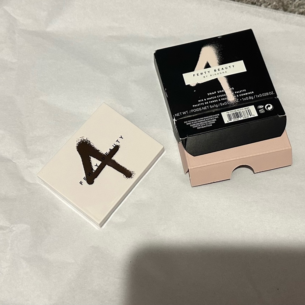 Fenty Beauty Snap Shadows Eyeshadow Palette 4 Rose